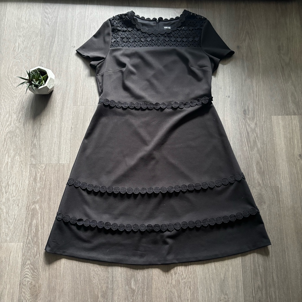 Bnwot Karl Lagerfeld Elegant Black Lace Trim Midi Short-Sleeve Dress